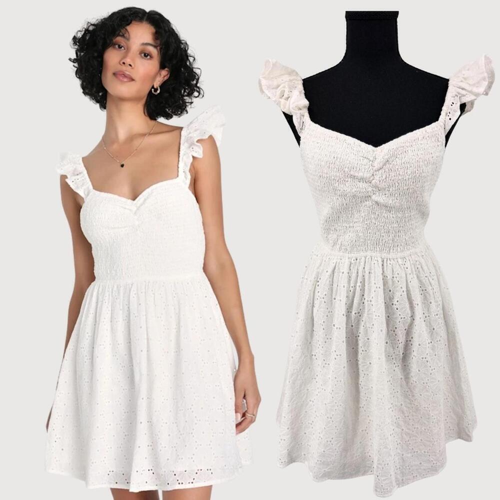 Lulus NWT White Eyelet Ruffled Mini Dress Smocked Bodice Size L